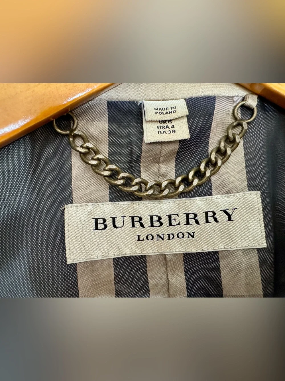 Burberry Riding Jacket - Picture 12 of 16